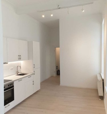 EG-Appartement mit Einbauküche zu vermieten