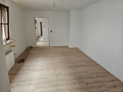 Vermietung nach Sanierung einer 4-Zimmer Wohnung in Philippsburg