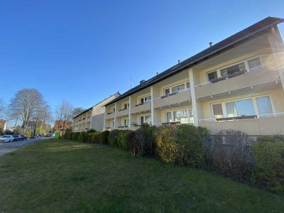- offene Besichtigung am 15.09.25 um 16:00 Uhr- frisch sanierte 1-Zi-Whg. für Singles -