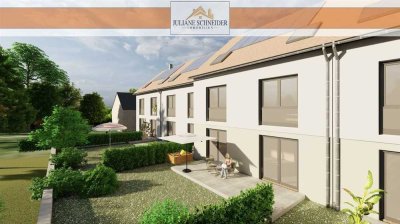 Modernes Wohnen im Grünen – Großzügiges Reihenhaus mit Carport, Terrasse & Dachboden