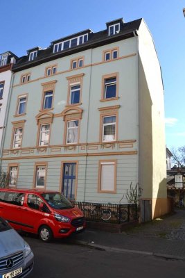 Stilvoll wohnen in Frankfurts beliebtestem Viertel – Altbaujuwel zu verkaufen
