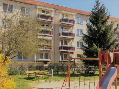 Schmucke 3Raumwohnung im Erstbezug, gepflegt und ordentlich.