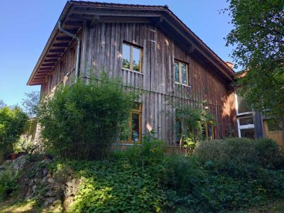 Charmantes Holzhaus zur Zwischenmiete (Nov-Dez 2025)