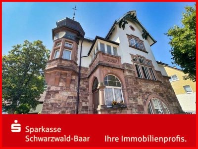 Mehrfamilienhaus mit Doppelgarage