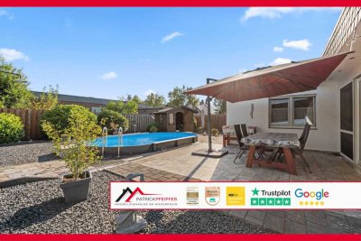 Einladender Bungalow mit modernem Ausbau und schönem Garten mit Pool