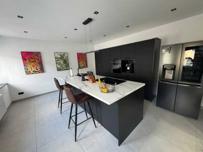 Kernsaniertes Reihenmittelhaus zu verkaufen
