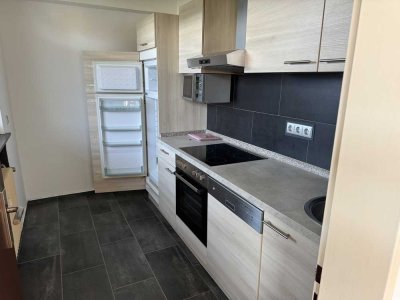 Sehr schöne Modernisierte 2-Zimmer-EG-Wohnung mit Terasse und EBK in Bad Salzdetfurth