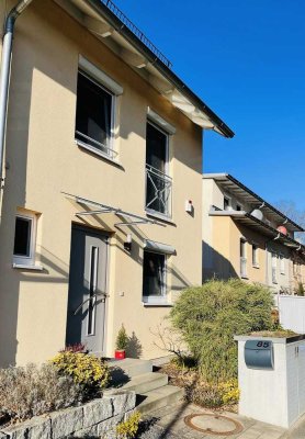 Attraktives Reihenendhaus mit Blick ins Grüne - Ihr neues Zuhause in Nürnberg/Herpersdorf -