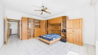 1-Zimmer-Appartement mit EBK und Möbeln - Zentral in Döhren direkt an der B6