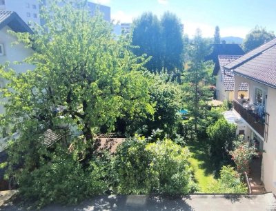 Eine Gelegenheit - Sonnige, renovierte 3-Zimmer Wohnung mit Loggia in Salzburg