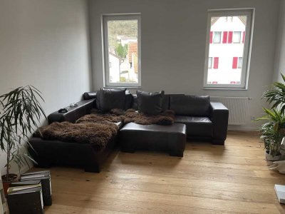 Attraktive 3 Zimmer Stadtwohnung mit großer Wohnküche!