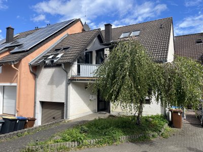 Moderne Maisonette-Wohnung mit Balkon, Garage & hochwertiger Ausstattung in Hürth -Gleuel