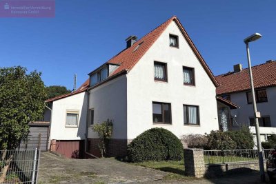 Mehrgenerationenhaus mit großem Grundstück