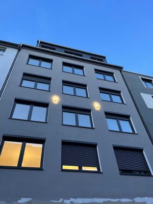 Exklusive, modernisierte 3-Raum-Wohnung mit gehobener Innenausstattung in Düsseldorf