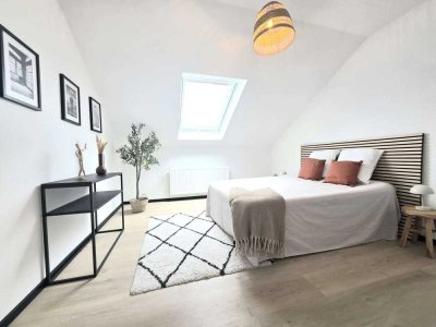 Helle, moderne Eigentumswohnung in toller Lage, mit Balkon  - Erstbezug nach Sanierung