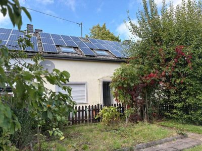**Eifelidylle mit Charme – ehemaliges Bauernhaus mit Nebengebäuden grenznah zu Luxemburg**