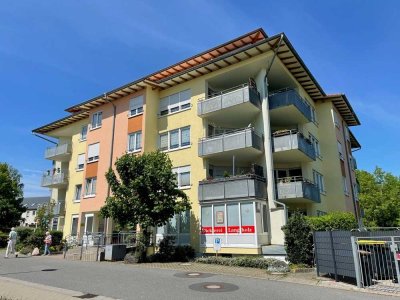 TOP Kapitalanlage! 1-Zimmer-DG-Wohnung mit Parkplatz! -Ruhige Lage in Bannewitz, zu verkaufen!