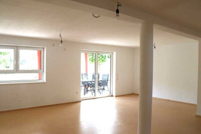 Außergewöhnliche Wohnung mit Gartenparadies in ruhiger Sackgassenlage-wohnen wie im Einfamilienhaus