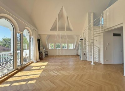 Dachterrassenwohnung mit Weitblick und Altbaucharme - Zweitbezug nach Total-Sanierung