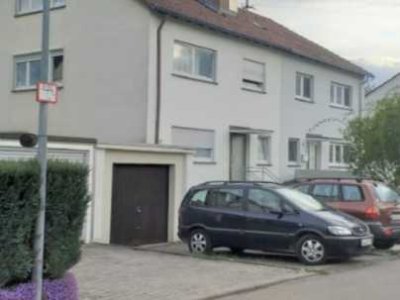 Sonnige Doppelhaushälfte in ruhiger Lage in Bollingen