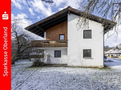 Freies Ein-Zweifamilienhaus in schöner Lage in 82439 Großweil