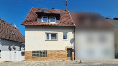 *** Einfamilienhaus mit schönem Garten! ***