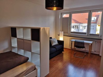 Fully furnished, very bright 1-room apartment in Milbertshofen - From June 1st
