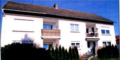 Sofort bezugsfrei: Helle Wohnung mit Balkon