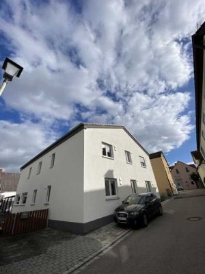 OG- Wohnung in Ingolstadt/Kösching ruhig gelegen und doch zentral