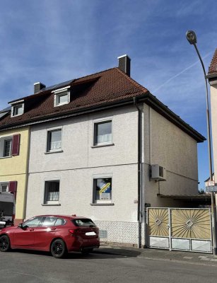 Profi Concept: Familien aufgepasst: charmantes EFH mit großem Garten