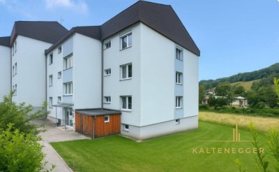 Sanierungsbedürftige 3-Zimmer-Wohnung mit Loggia