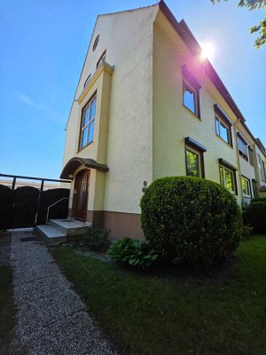 Blumenthal// 3 Familienhaus in zentraler Lage