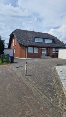 Schönes ruhiges Haus mit 2 Wohneinheiten in Brühl Badorf