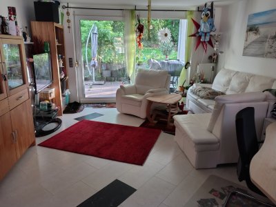 4 Zimmer Gartenwohnung mit EBK, Garage und Stellplatz