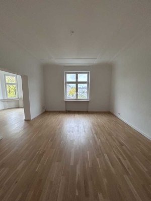wunderschöne Altbauwohnung in Rüttenscheid - Haumannplatz