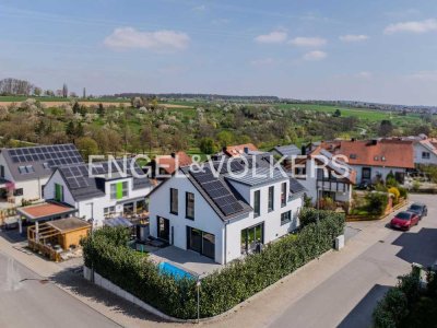 Neuwertiges Einfamilienhaus in Feldrandnähe – seltene Kaufgelegenheit
