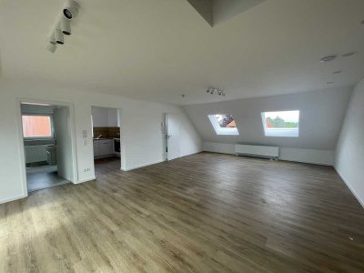 Stilvolle 2-Raum-Maisonette-Wohnung mit gehobener Innenausstattung in Sankt Leon - Rot