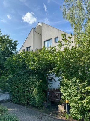 1 Zimmer Wohnung - In ruhiger Lage mit Balkon inkl. Stellplatz!