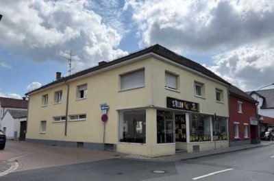 ***modernisiertes Wohn- und Geschäftshaus in zentraler Lage***