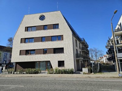 Erstbezug, 2 Zimmer-WHG, ca. 52,5 qm, Terrasse, KFZ-Stellplatz, bitte Text komplett durchlesen!