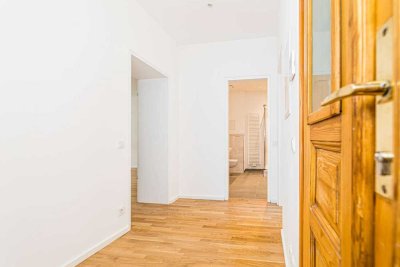 Helle 2-Zimmer-Wohnung – frisch renoviert in Stötteritz