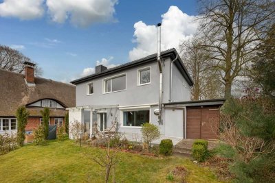 Wohnen wie im Neubau! Einfamilienhaus mit Einliegerwohnung in bester Nachbarschaft wartet auf Sie!