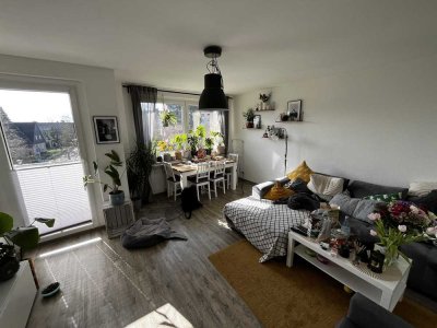 WUNDERSCHÖNE 3-ZIMMER-WOHNUNG MIT BALKON IN FAMILIENFREUNDLICHER LAGE