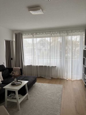 Helle, gemütliche 2-Zimmer-Wohnung in zentraler Lage – Nachmieter gesucht ab 01.01.2026