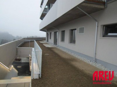 3 ZIMMERWOHNUNG MIT EIGENEM GARTEN IM GRÜNEN - TOP 09