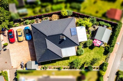 ~~Wo rotes Holz auf nordische Idylle trifft – Ihr Zuhause bei Bergen auf Rügen~~