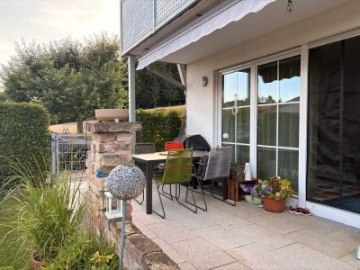 Schöne und gepflegte 3,5-Raum-EG-Wohnung mit EBK in Grießbeckerzell