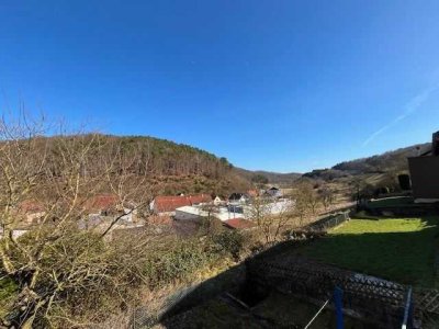 Solides Einfamilienhaus mit viel Potential in toller Sackgassenlage von Gehrweiler