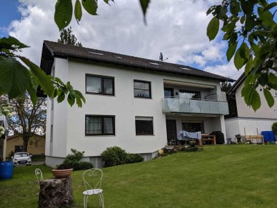 Sehr schöne 3-Zimmer-Wohnung mit Einbauküche in Schlangenbad-Hausen