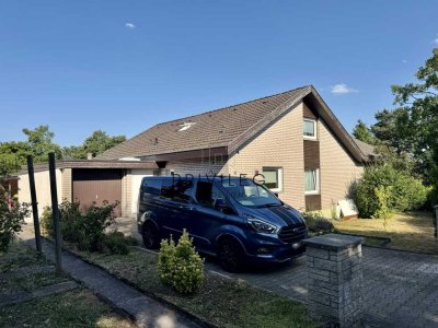 Großzügiges Einfamilienhaus mit Potenzial, Wellnessbereich und zusätzlichem Baugrundstück
